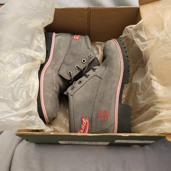 Timberland - Picture 1 of 10